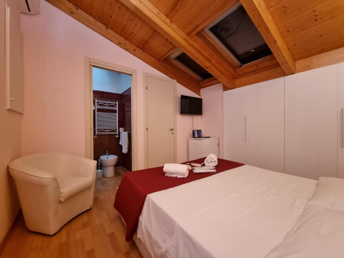 Apartments Amica Tarento Exterior foto
